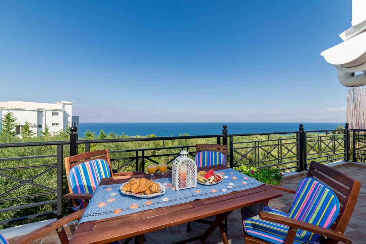 Soso'S Sea View Apartment Plánosz Kültér fotó